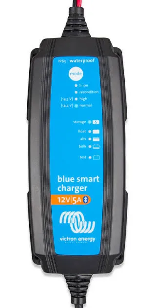 Victron Blue Power IP65 Charger 24/5 + DC connector