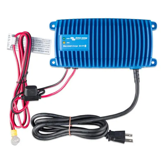 VICTRON Solar Blue Power IP67 Charger 24/12 (1) 230V/50Hz